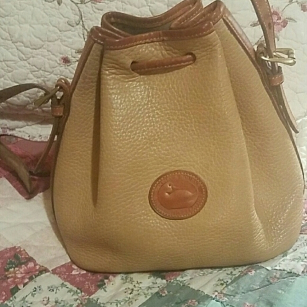 Vintage Dooney And Bourke AWL small drawstring
